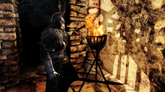 Dark-Souls-2-PS3-Screenshot-Torch-570x320.jpg
